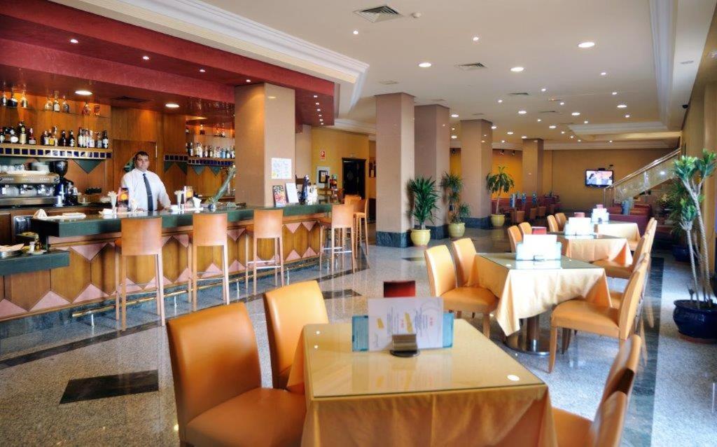 Hotel Vivemar Benalmadena Exterior photo